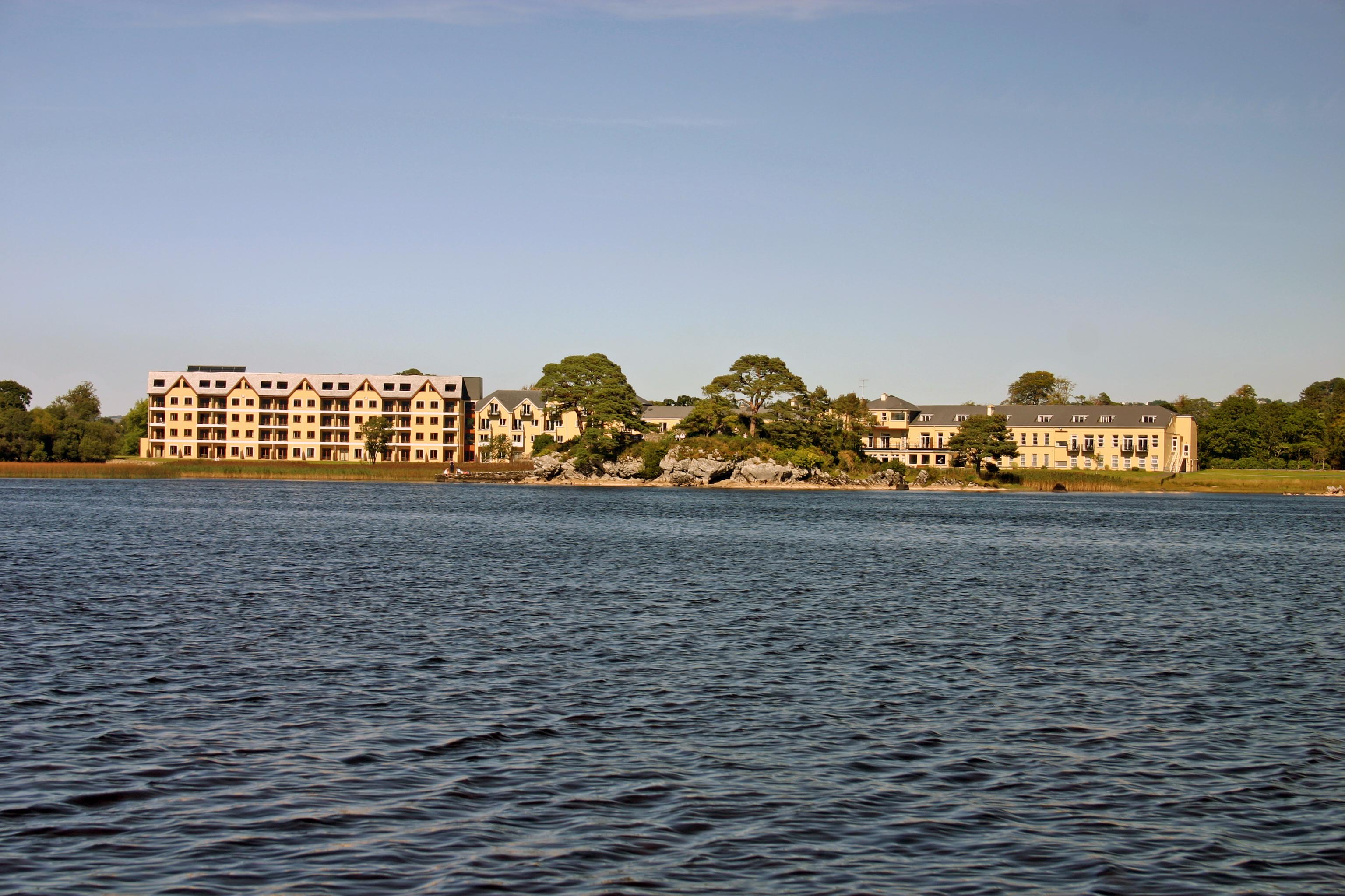The Lake Hotel Kilclogherane Exterior photo